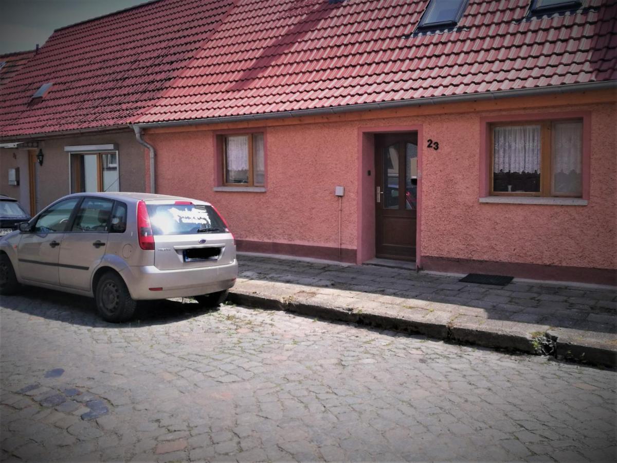 Familienfreundliches Ferienhaus Mit 3 Schlafzimmern Oldisleben Екстериор снимка